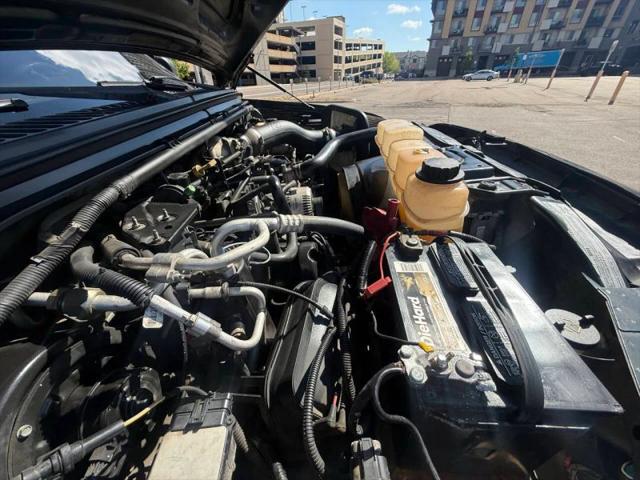 2004 Ford Excursion XLS