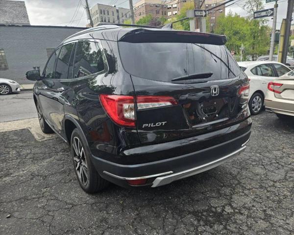 2021 Honda Pilot AWD Touring 7 Passenger