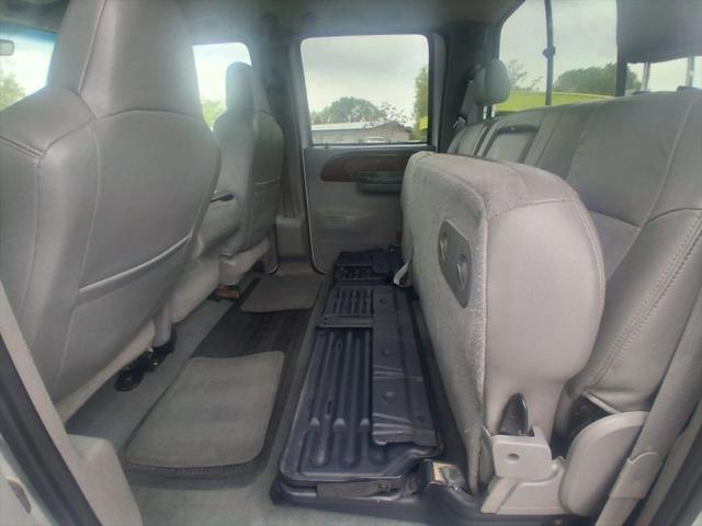 2004 Ford F-350 Lariat