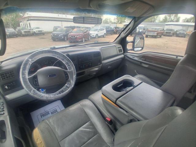 2004 Ford F-350 Lariat