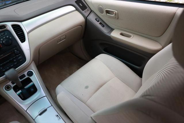 2005 Toyota Highlander Base
