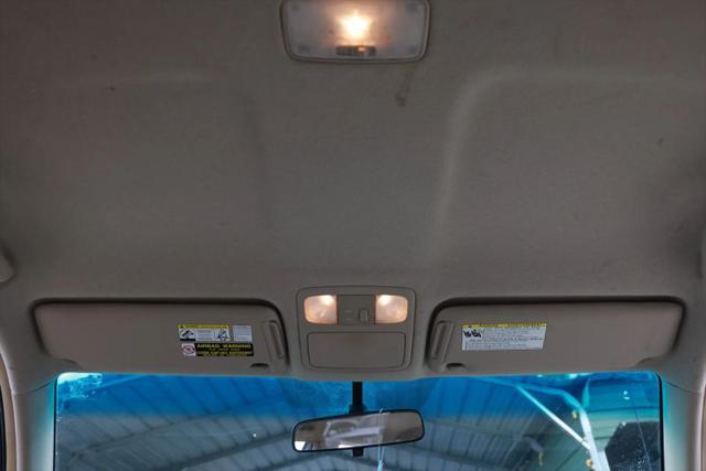 2005 Toyota Highlander Base