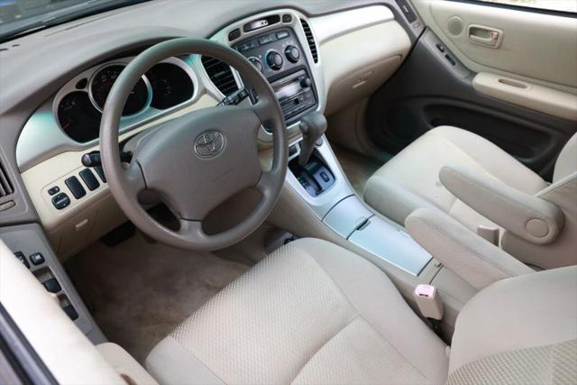 2005 Toyota Highlander Base