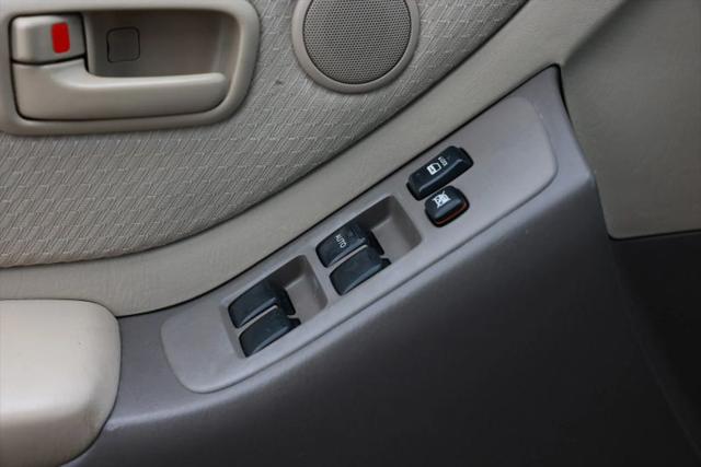 2005 Toyota Highlander Base