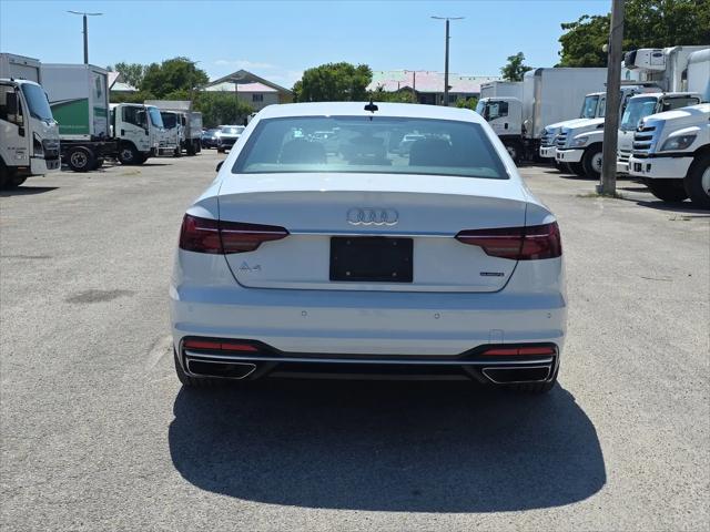 2023 Audi A4 Premium Plus 45 TFSI S line quattro S tronic
