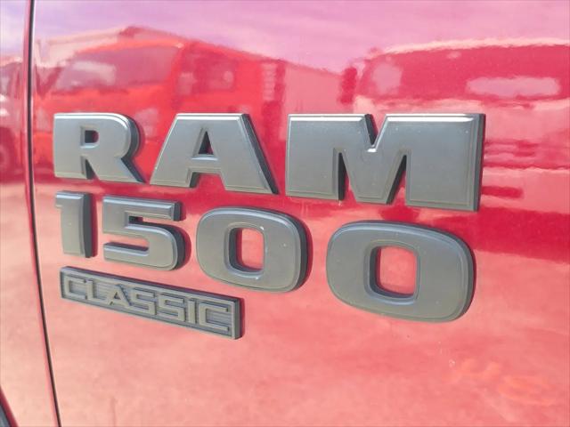 2024 Ram 1500 Classic Warlock Crew Cab 4x4 5'7" Box