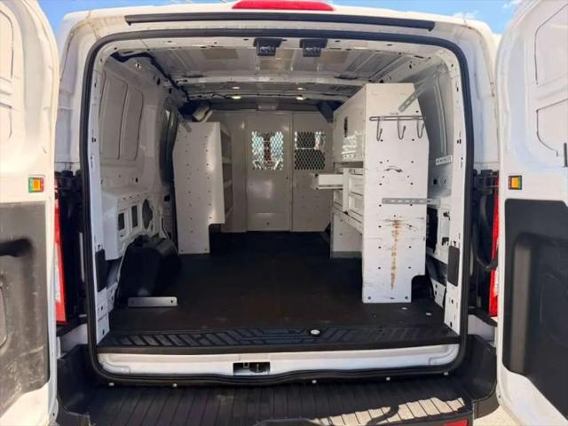 2017 Ford Transit w/60/40 Side Door w/RWB