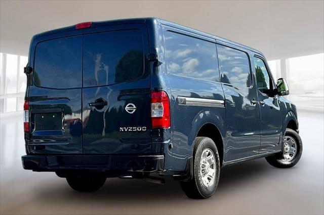 2021 Nissan 2500 SV Standard Roof V6