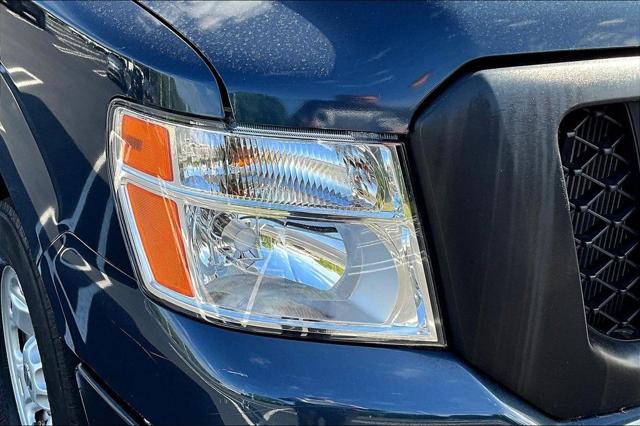 2021 Nissan 2500 SV Standard Roof V6