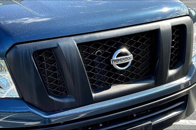 2021 Nissan 2500 SV Standard Roof V6