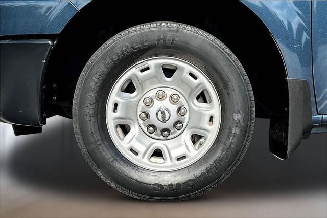 2021 Nissan 2500 SV Standard Roof V6