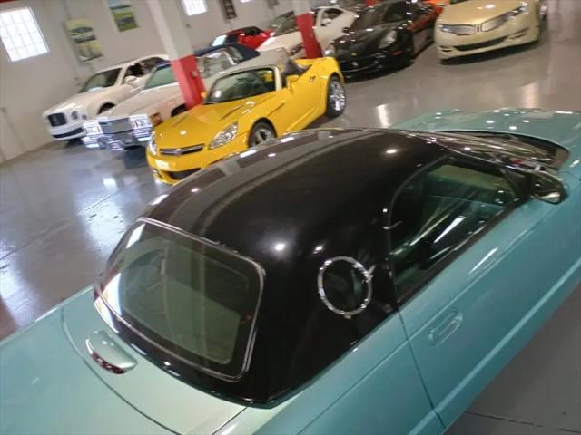 2002 Ford Thunderbird Deluxe
