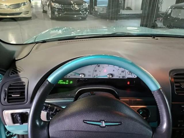 2002 Ford Thunderbird Deluxe