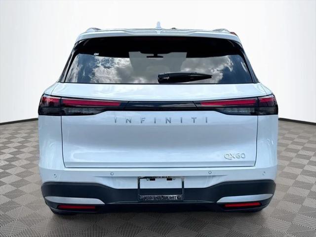 2026 INFINITI QX60 LUXE