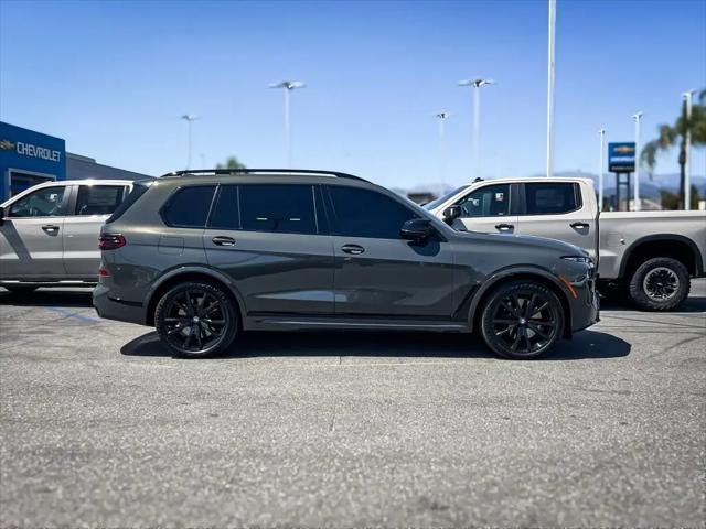 2025 BMW X7 M60i