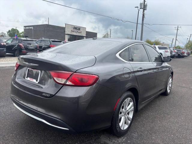 2015 Chrysler 200 Limited