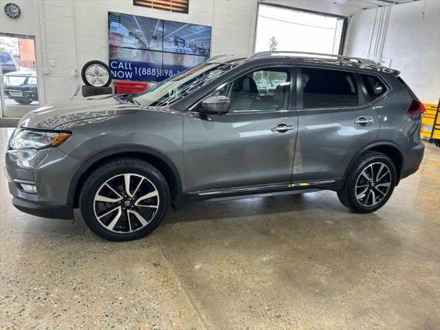 2019 Nissan Rogue SL for sale in Farmington, MI