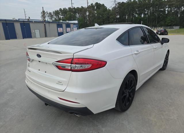 2020 Ford Fusion SE