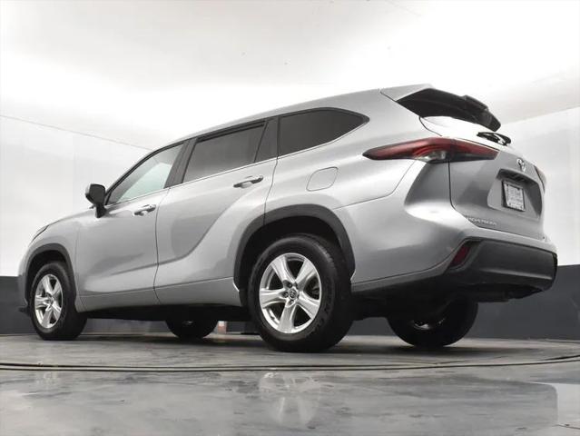 2025 Toyota Highlander LE
