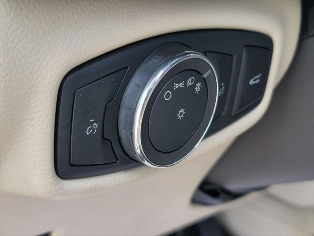 2016 Lincoln MKZ Base