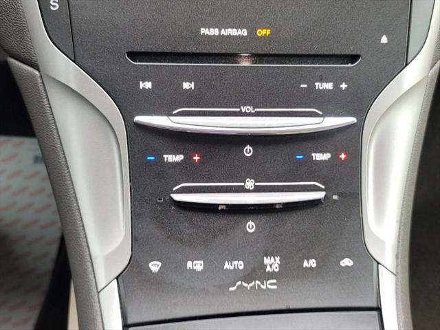 2016 Lincoln MKZ Base
