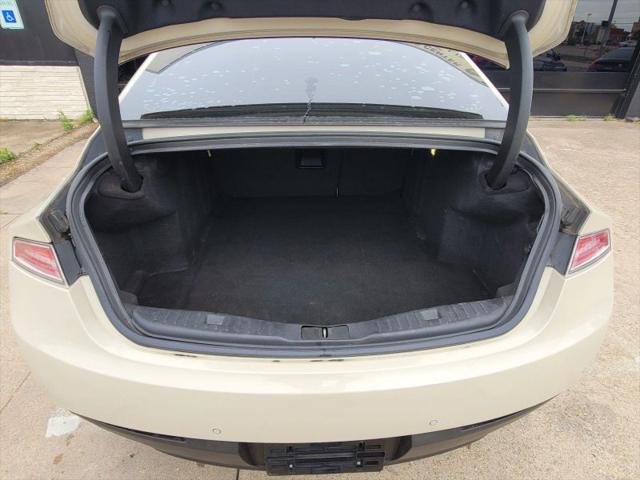 2016 Lincoln MKZ Base