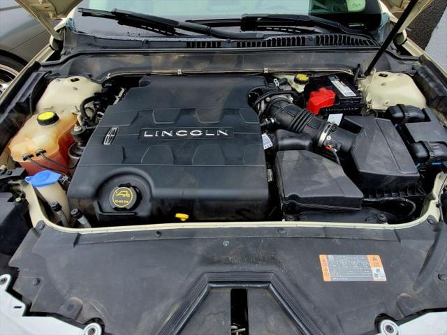 2016 Lincoln MKZ Base