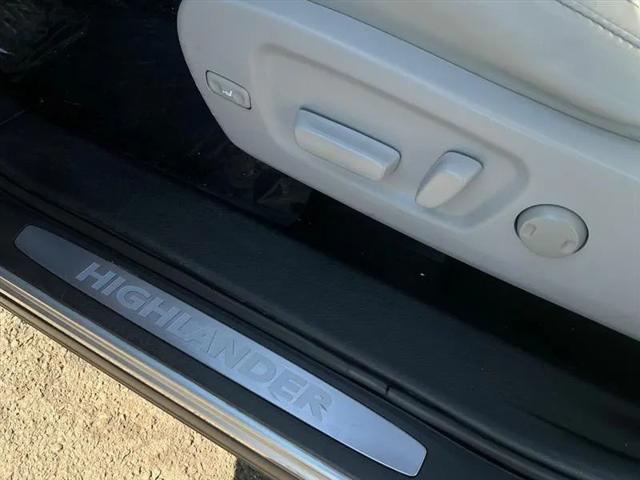 2016 Toyota Highlander Hybrid Limited Platinum V6