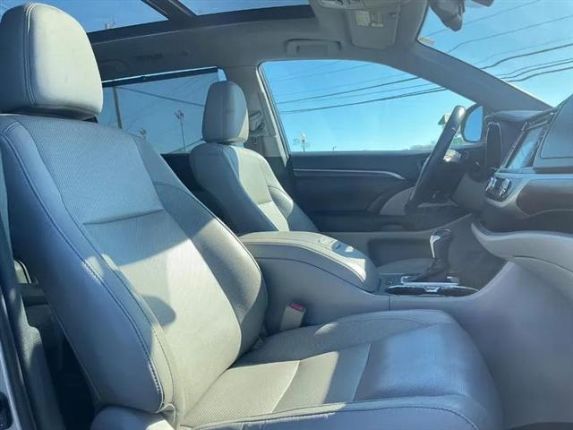 2016 Toyota Highlander Hybrid Limited Platinum V6