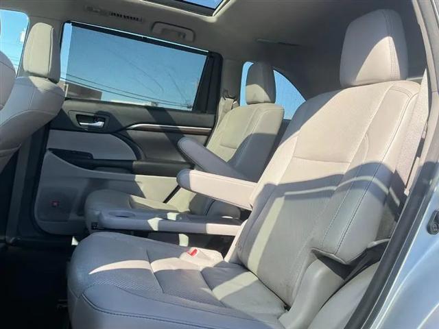 2016 Toyota Highlander Hybrid Limited Platinum V6