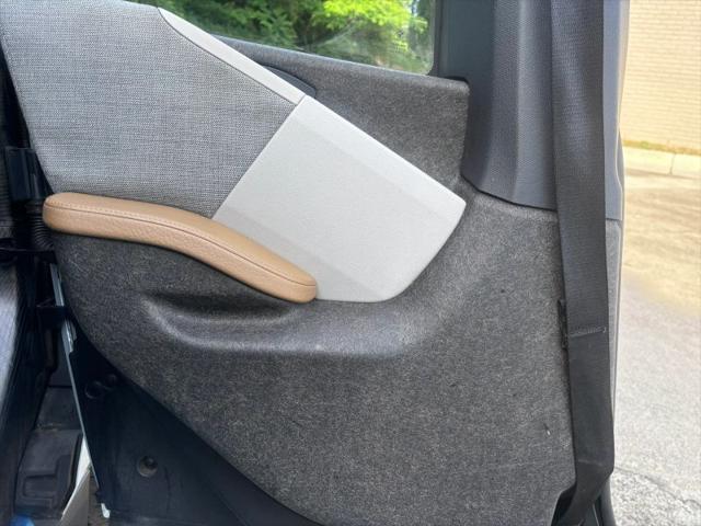 2014 BMW i3 Base w/Range Extender