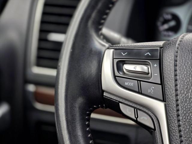 2018 Toyota Land Cruiser V8
