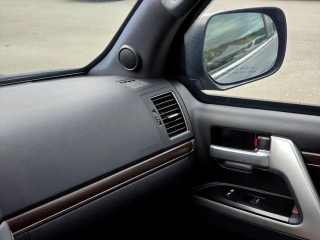 2018 Toyota Land Cruiser V8