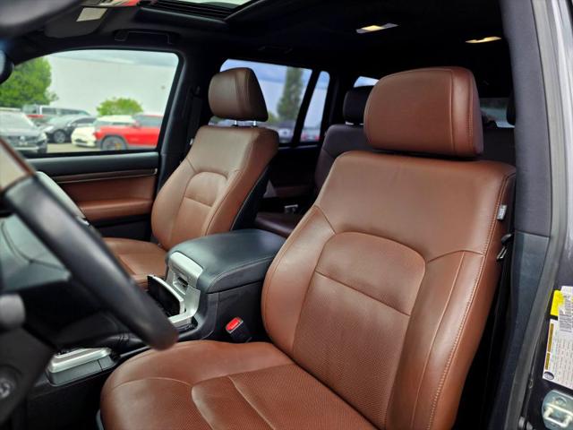 2018 Toyota Land Cruiser V8