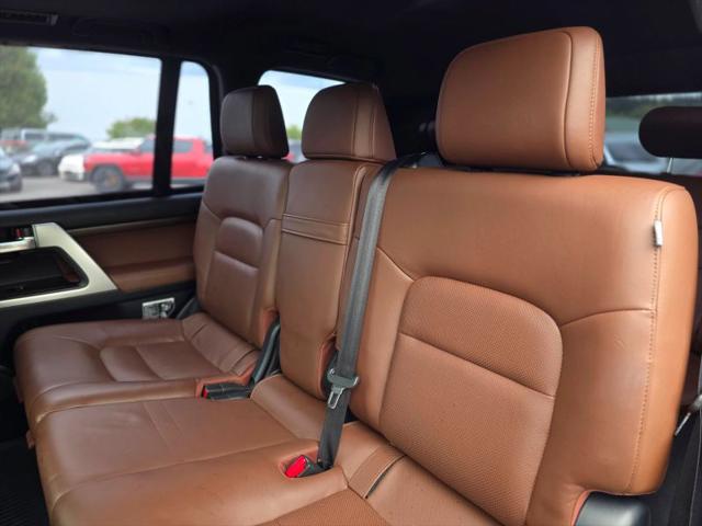 2018 Toyota Land Cruiser V8