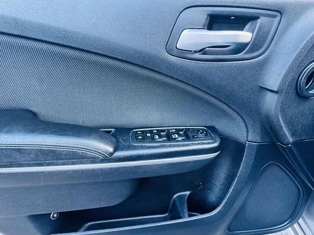 2015 Dodge Charger SE