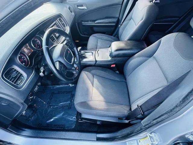 2015 Dodge Charger SE