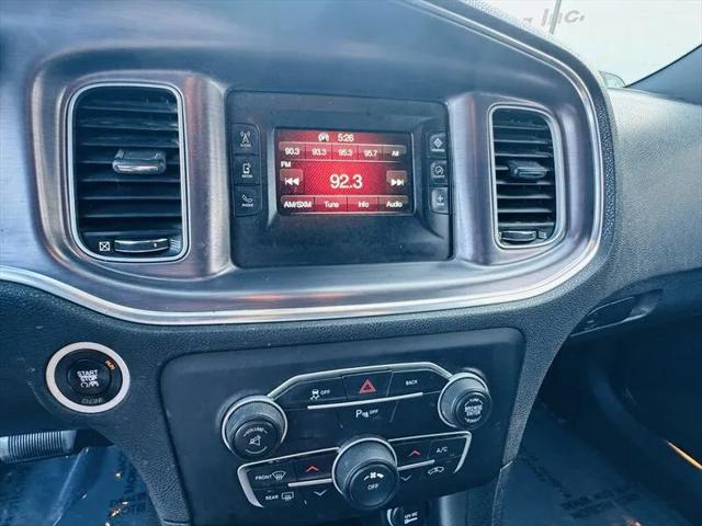 2015 Dodge Charger SE