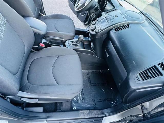2011 Kia Soul +