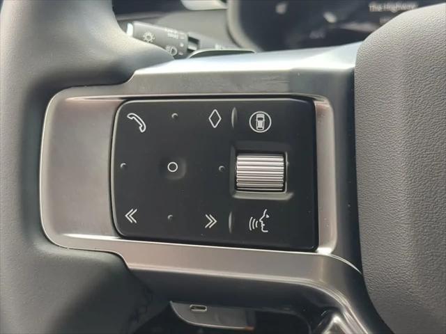 2025 Land Rover Discovery P300 S