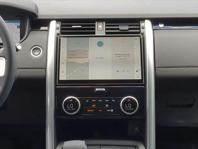 2025 Land Rover Discovery P300 S