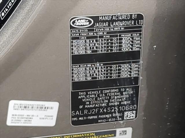2025 Land Rover Discovery P300 S