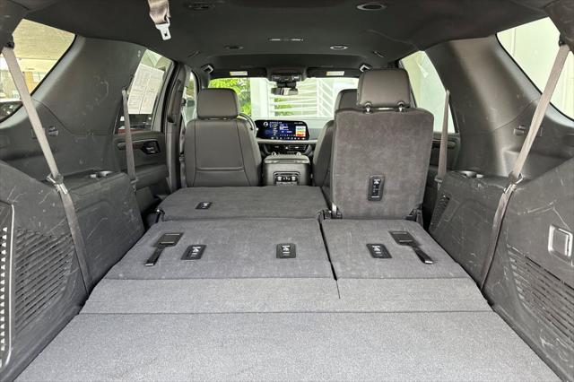 2025 Chevrolet Tahoe 4WD LT