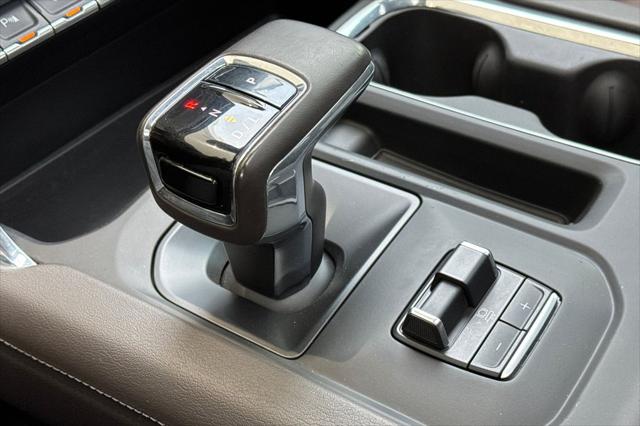 2025 GMC Sierra 1500 4WD Crew Cab Short Box Denali