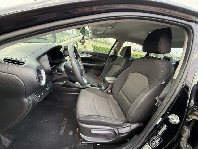 2023 Kia Forte LXS