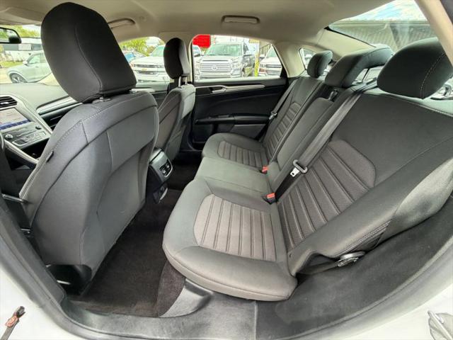 2020 Ford Fusion Hybrid SE