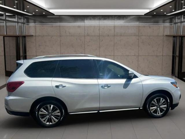 2020 Nissan Pathfinder SV 2WD