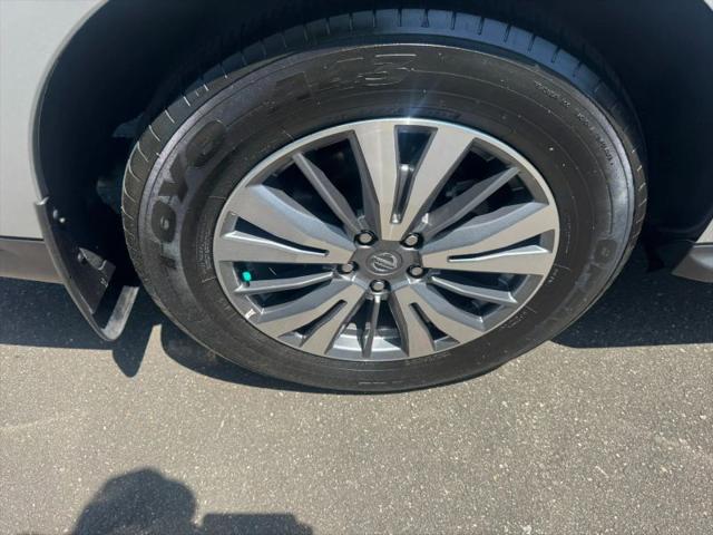 2020 Nissan Pathfinder SV 2WD