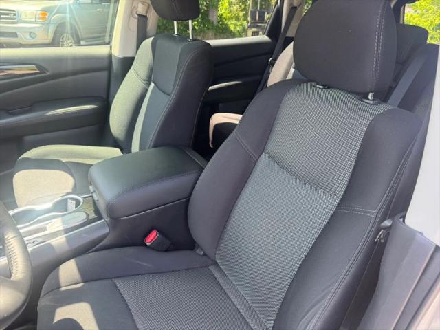2020 Nissan Pathfinder SV 2WD