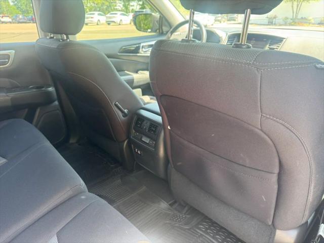 2020 Nissan Pathfinder SV 2WD